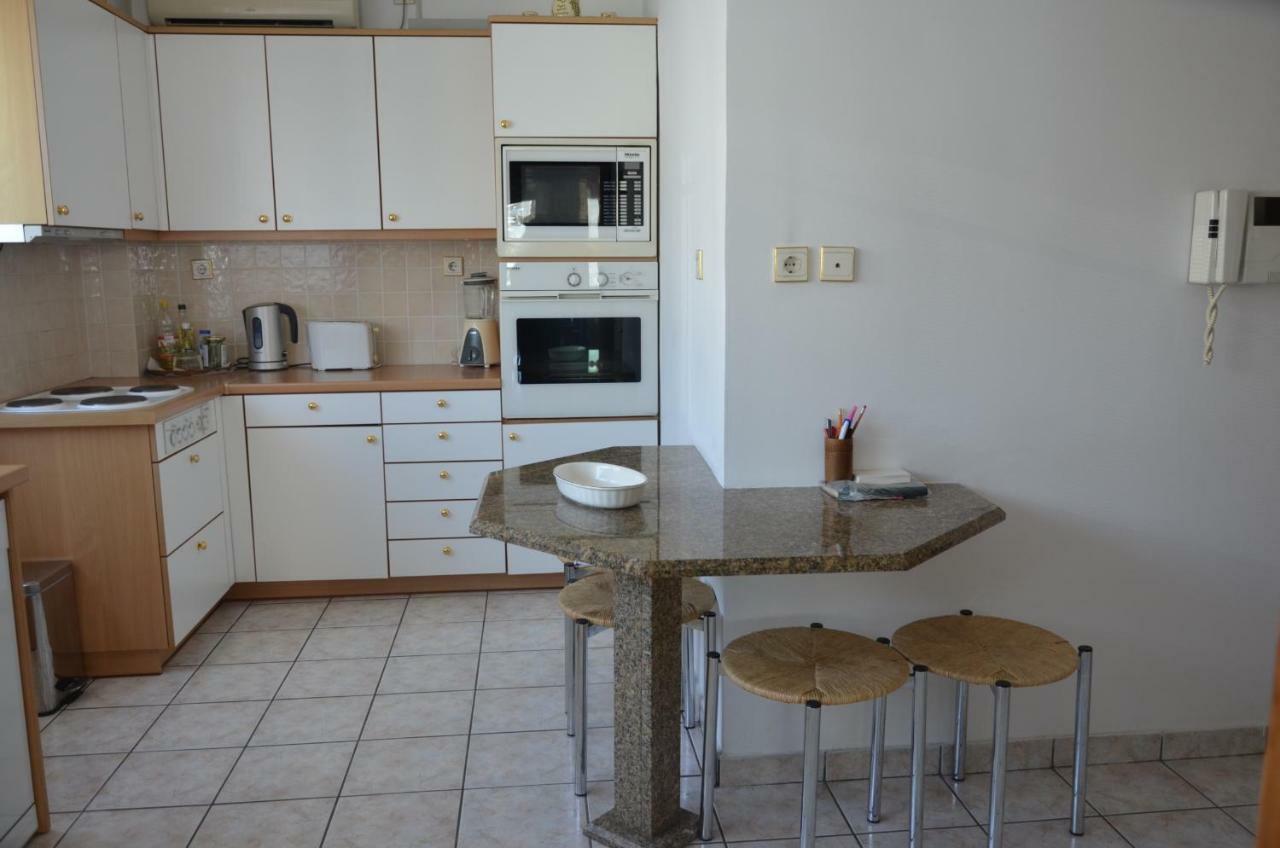 Perfect Beachfront Apartment Athen Eksteriør bilde