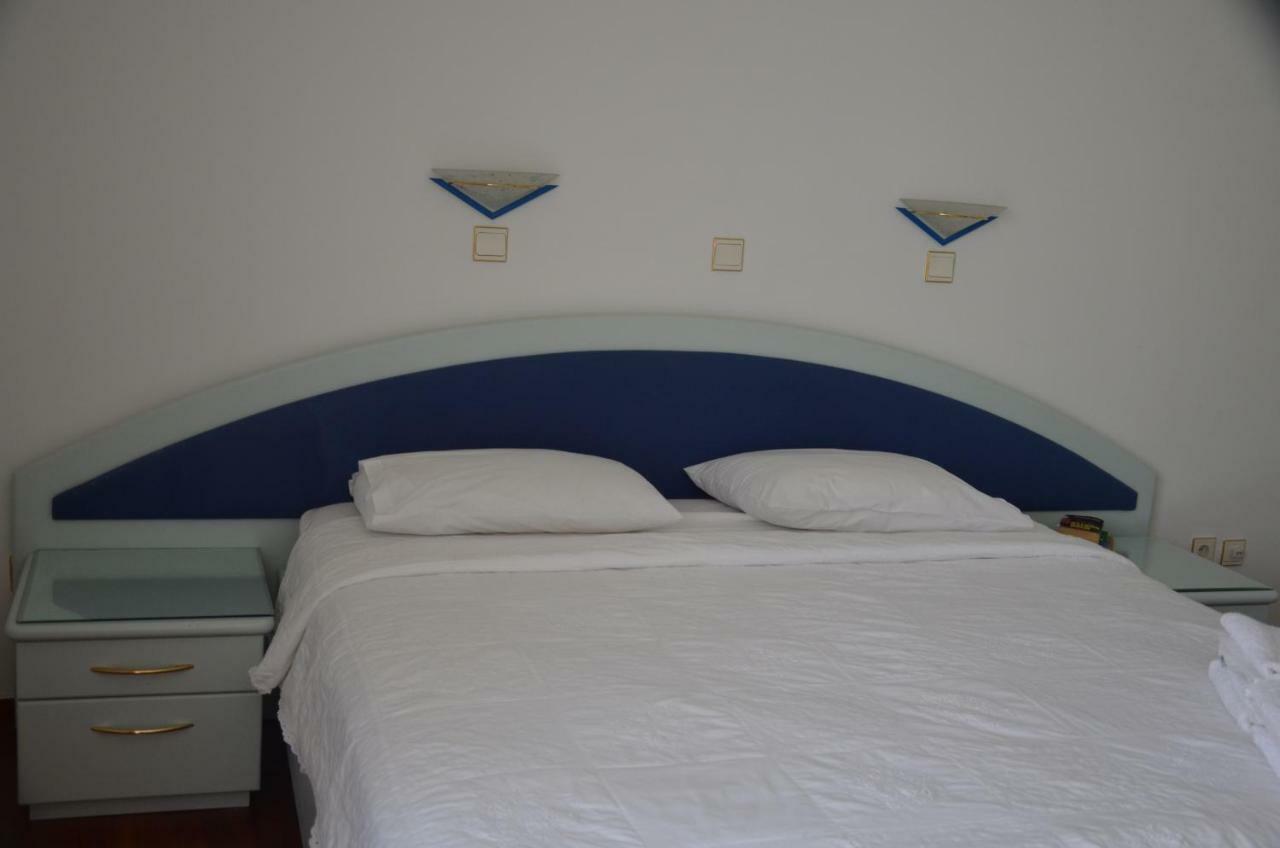 Perfect Beachfront Apartment Athen Eksteriør bilde