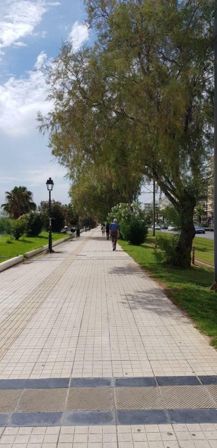 Perfect Beachfront Apartment Athen Eksteriør bilde